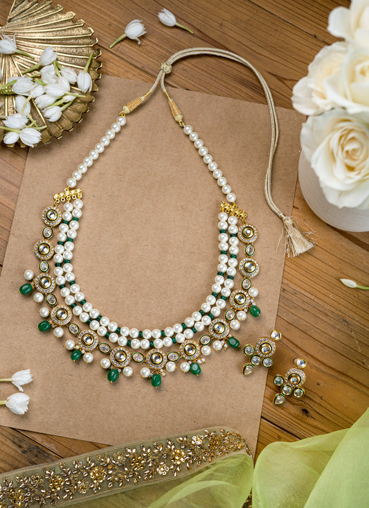 Green Kundan and Pearl Necklace with Earrings