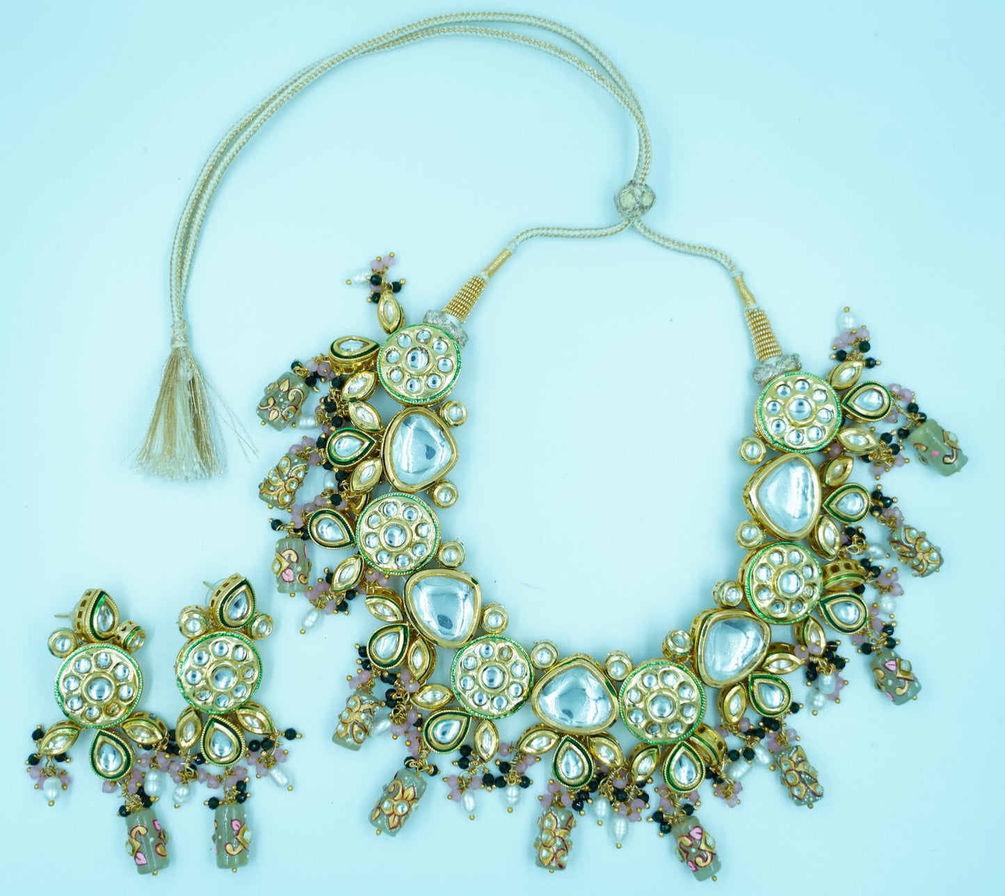 Statement Heavy Kundan Choker with Earrings