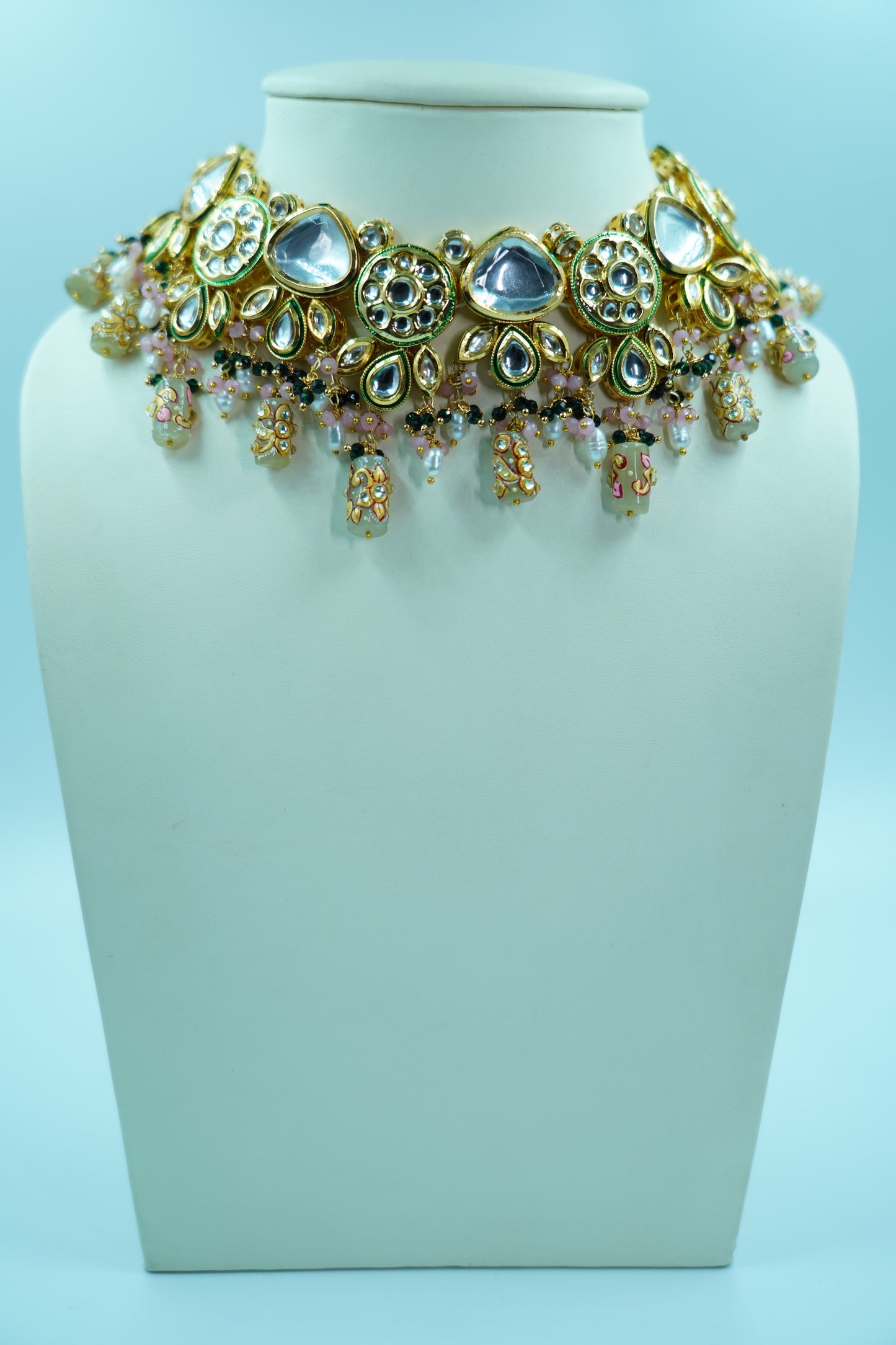 Statement Heavy Kundan Choker with Earrings