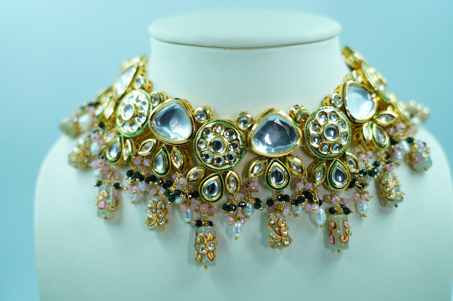 Statement Heavy Kundan Choker with Earrings