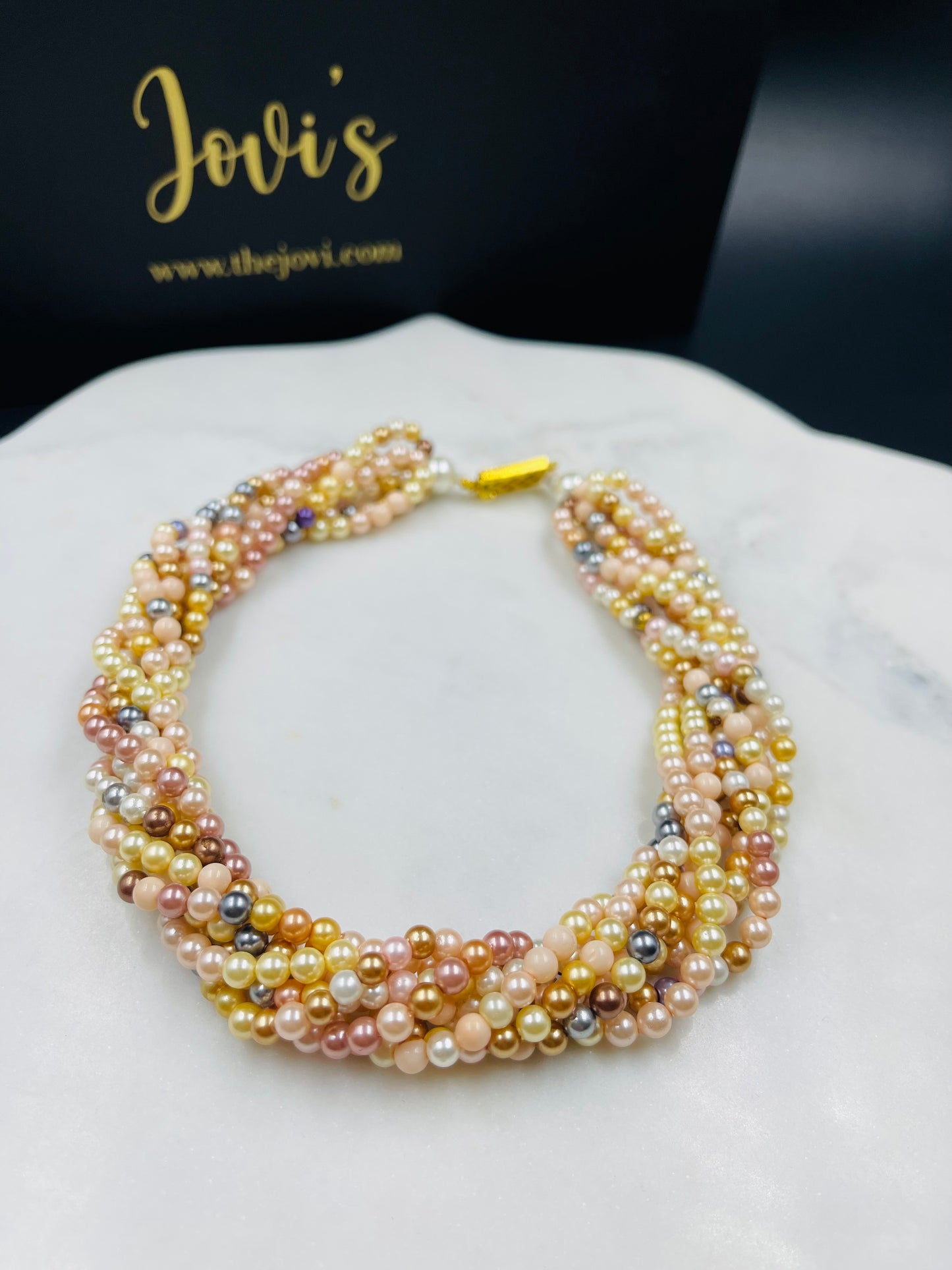 Twisted Multicolor Shell Pearl Necklace