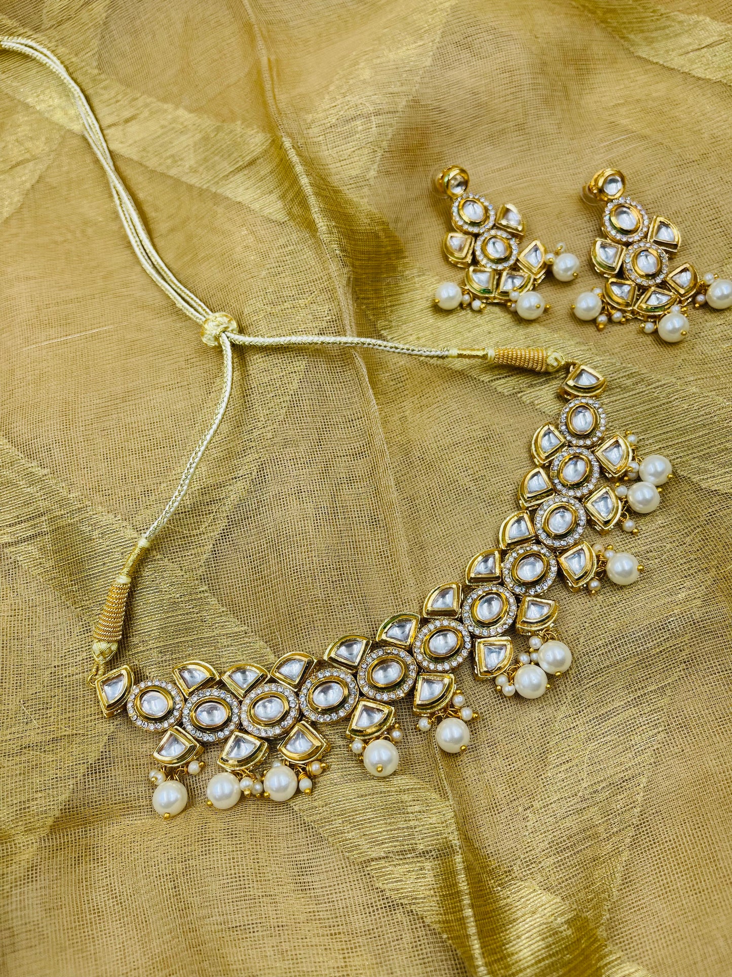 Designer Pearl and Kundan Choker with Earrings