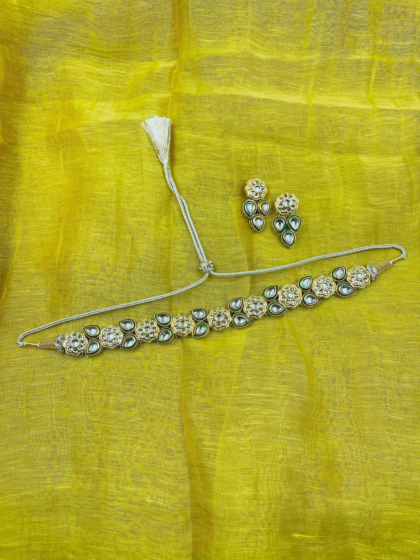 Classic Kundan Choker with Earrings