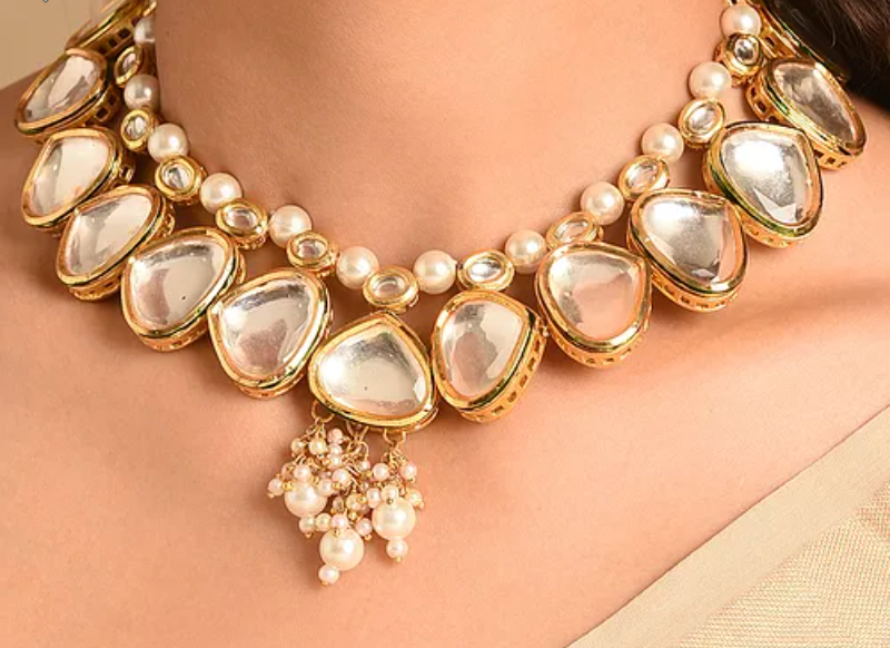 Classic Kundan Choker with Earrings