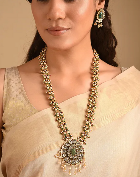 Statement Traditional Kundan Long Haar