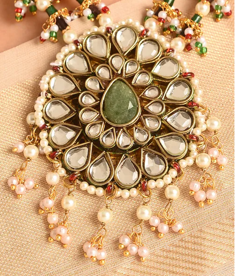 Statement Traditional Kundan Long Haar