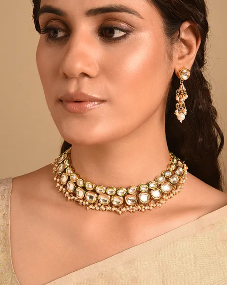 Classic Kundan Necklace with Earrings