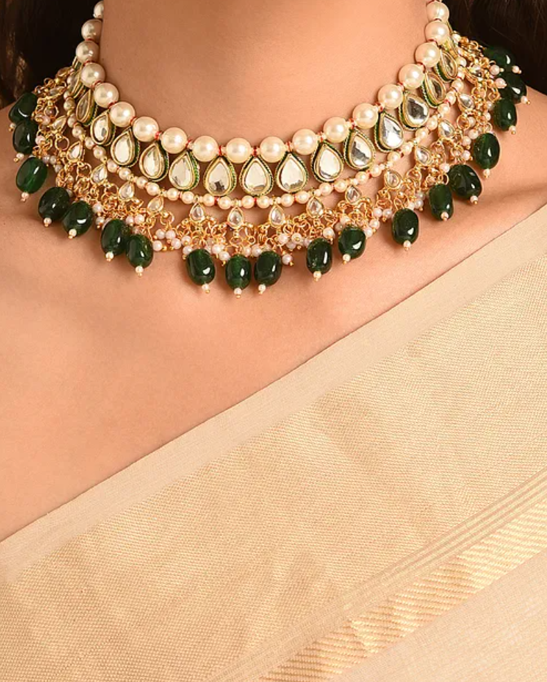 Green Quartz and Kundan Necklace with Earrings