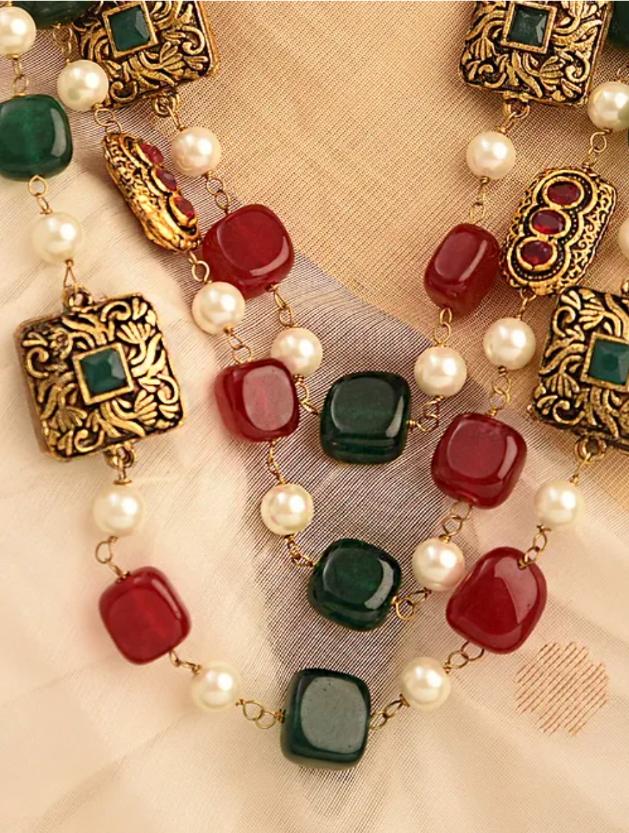 Red and Green Jade and Pearls Traditional Long Necklace