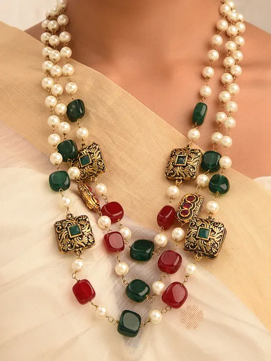 Red and Green Jade and Pearls Traditional Long Necklace