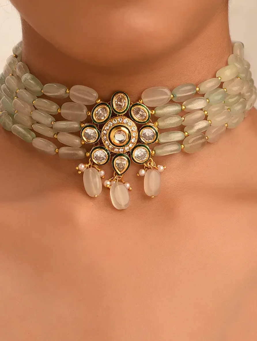 Elegant Mint Quartz Choker with Earrings