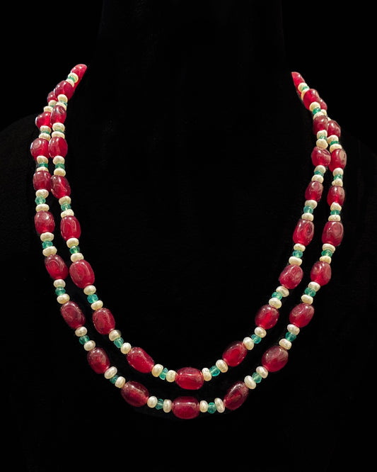 Red Quartz, Pearls and Onyx Classic Necklace