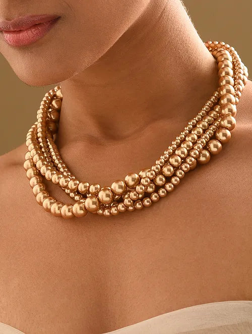 Twisted Shell Pearls Necklace